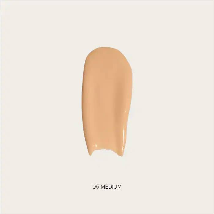 Ciele tint & PROTECT texture close-up showing blendable serum for smooth finish