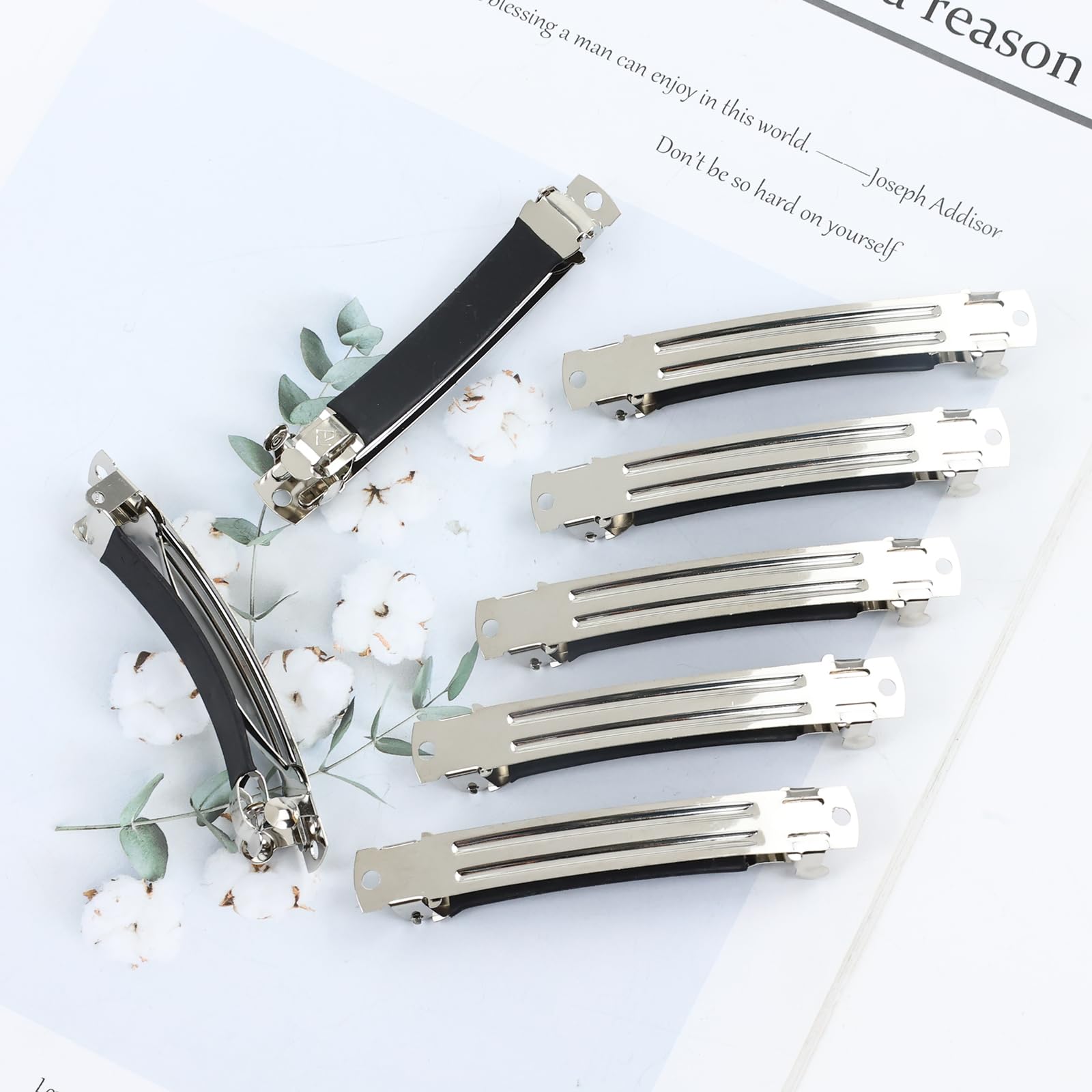 Cinaci in-hair half-up style lifestyle image showing how the clip secures medium hair stylishly