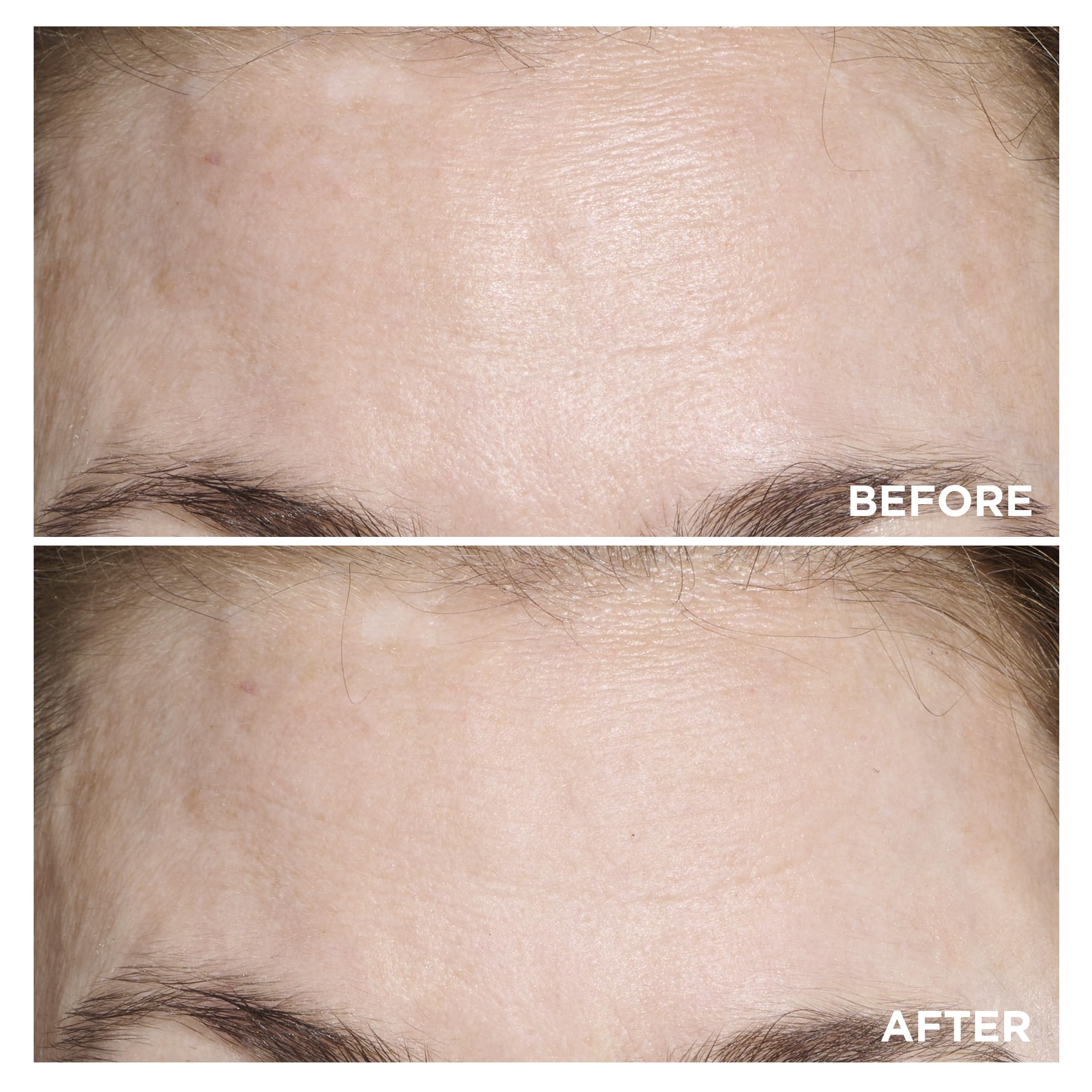 Clarins jar top open with product visible for easy application benefit