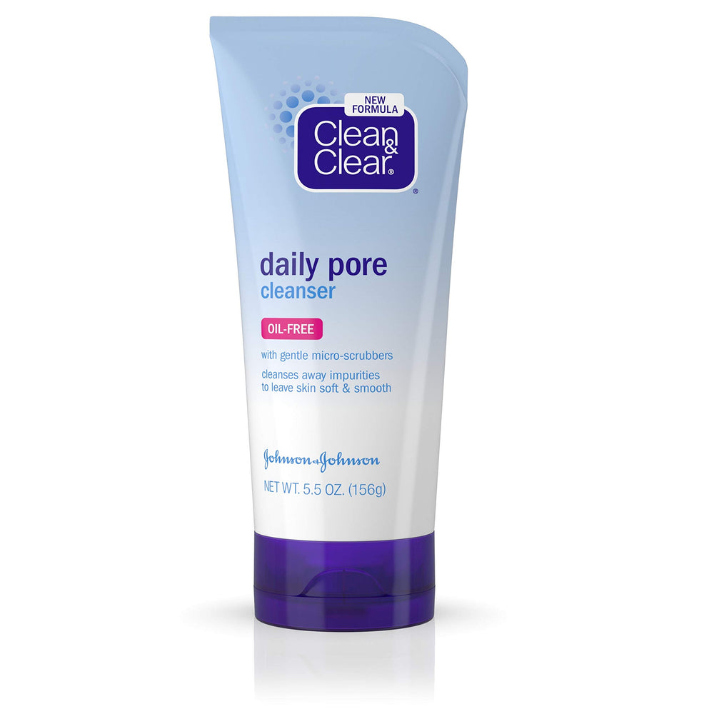 Clean & Clear front tube showing product and size benefit of clear pores
