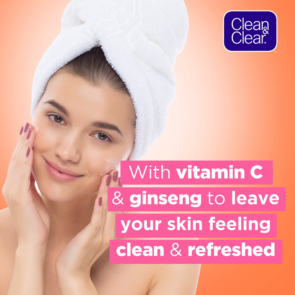Clean & Clear tangerine extract bottle emphasizing refreshing citrus scent benefit