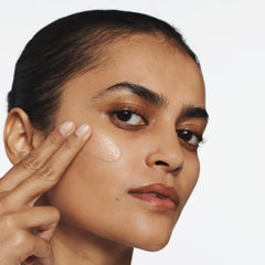 Clinique texture closeup showing silky, blendable formula for smooth coverage