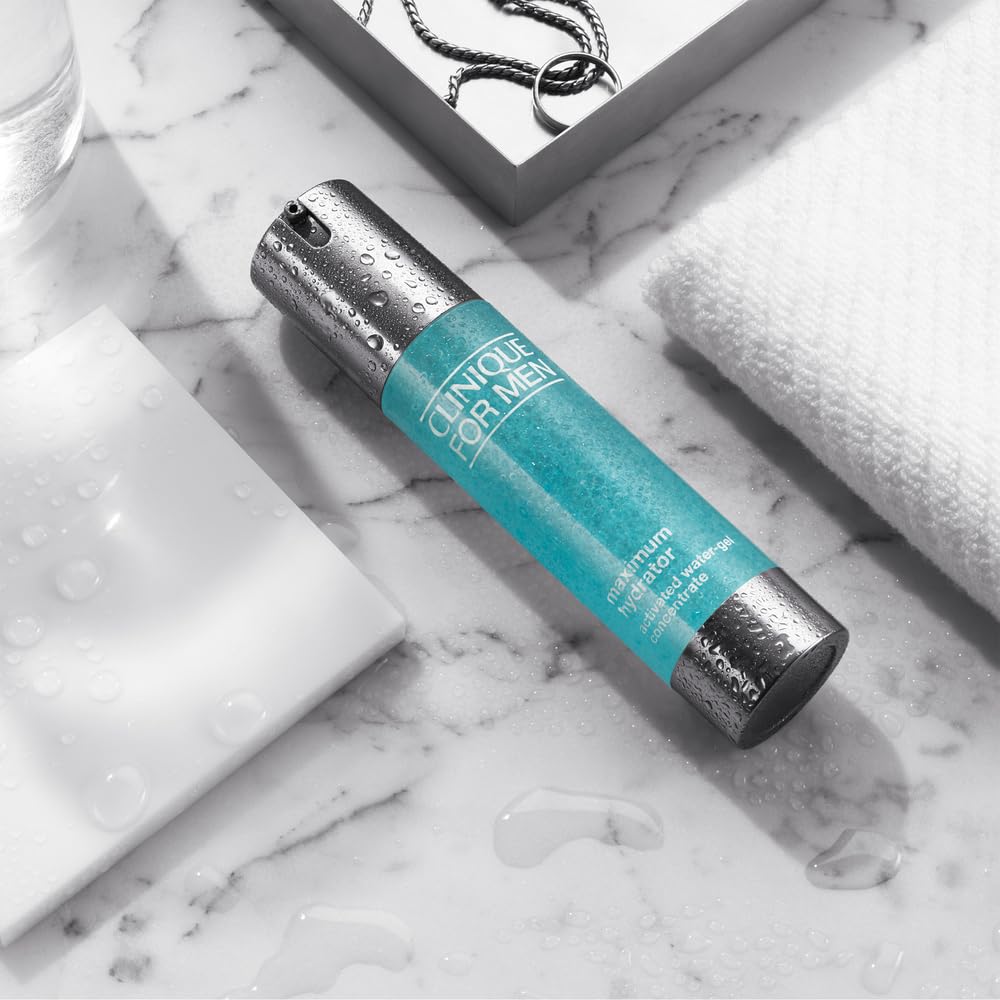 Clinique moisturizer applied to face demonstrating quick absorbency and comfort