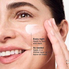 Clinique texture close-up revealing creamy mask consistency and intense moisture delivery
