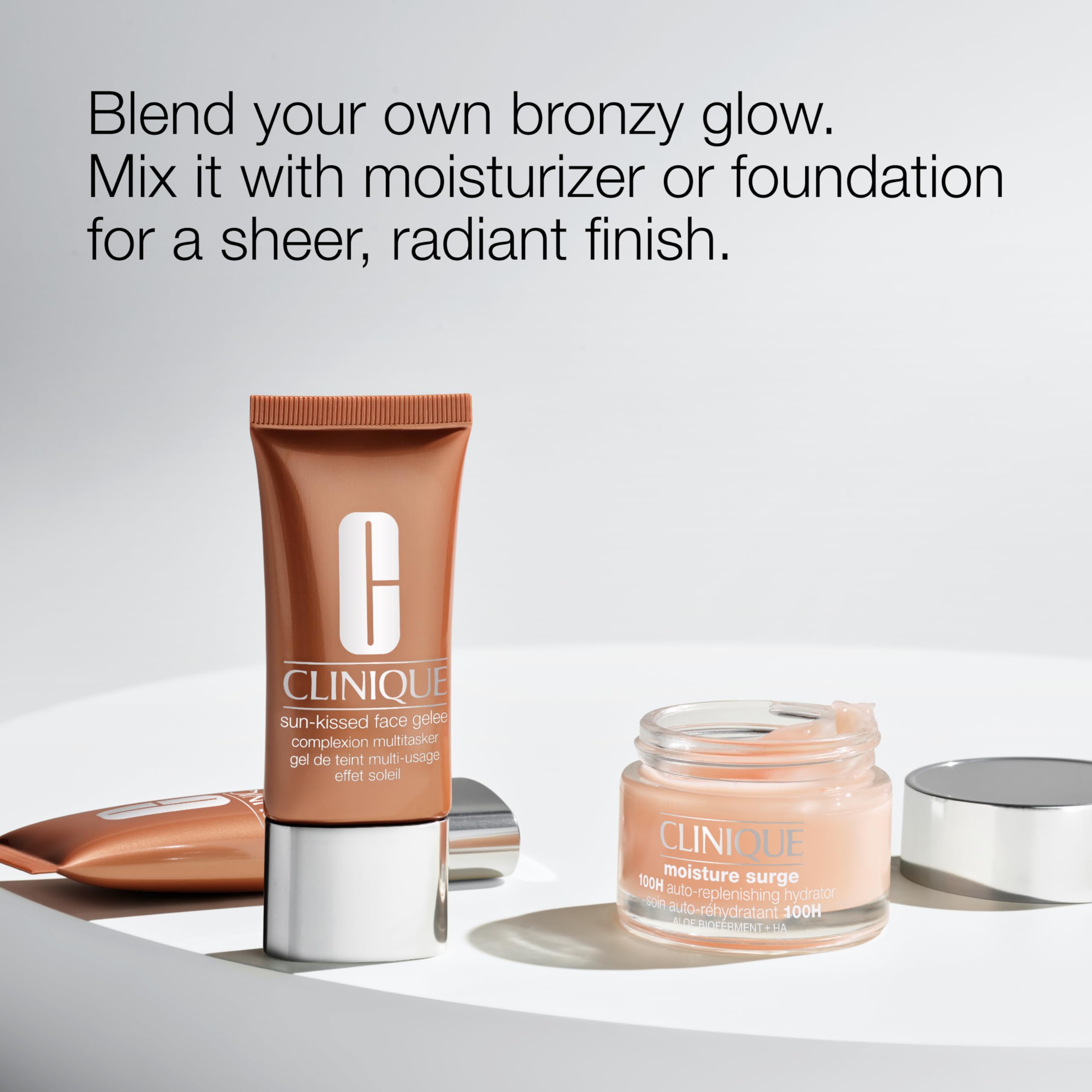 Clinique mixed with moisturizer on hand demonstrating customized tinted hydration