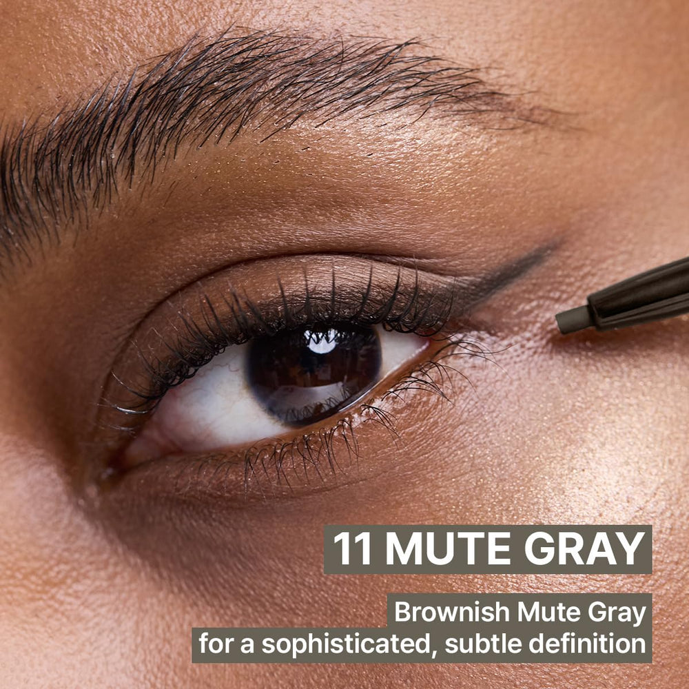 CLIO PROFESSIONAL single gray stroke on skin demonstrating smooth, tug-free glide