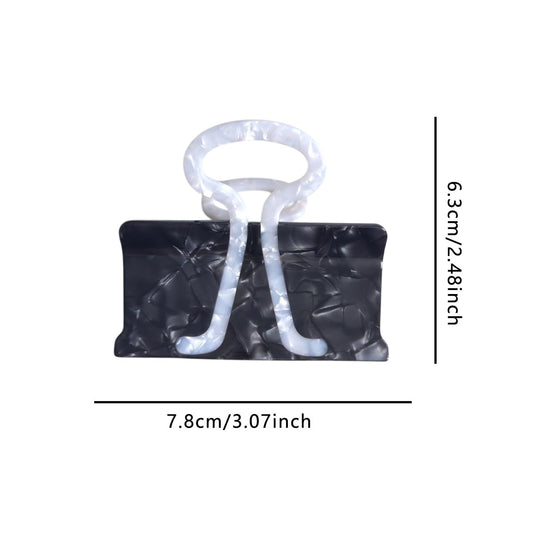 Clip Sugar close-up on acetate texture highlighting smooth finish and reduced snagging