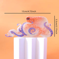 Clip Sugar acetate texture close-up showing smooth finish and gentle-on-hair benefit