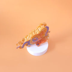 Clip Sugar size comparison hand held shows compact portability and control