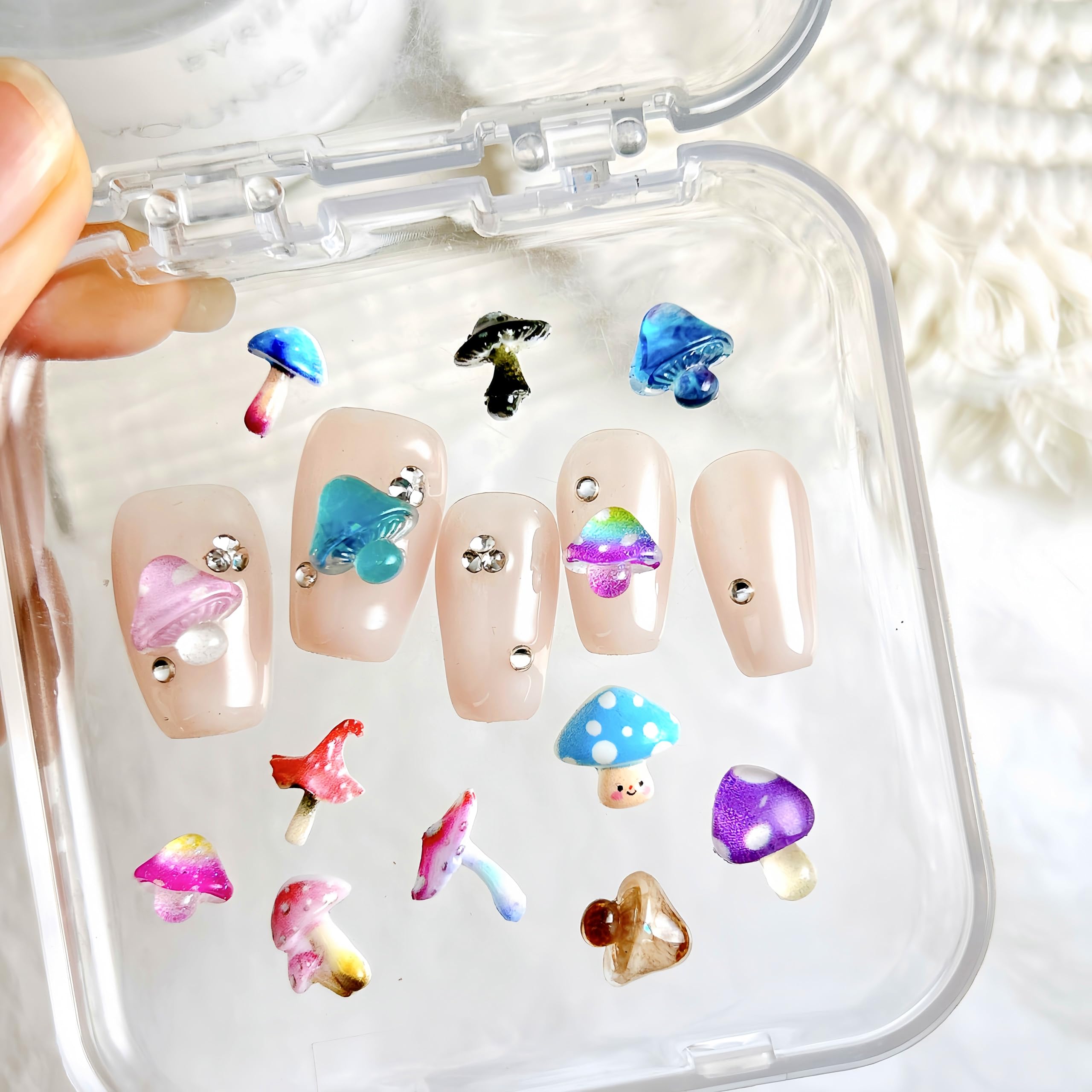 CnSybaris lifestyle summer manicure featuring charms for trendy looks