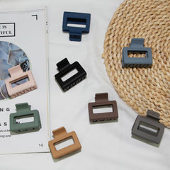 cobinaan clip on bathroom counter aiding quick routine styling
