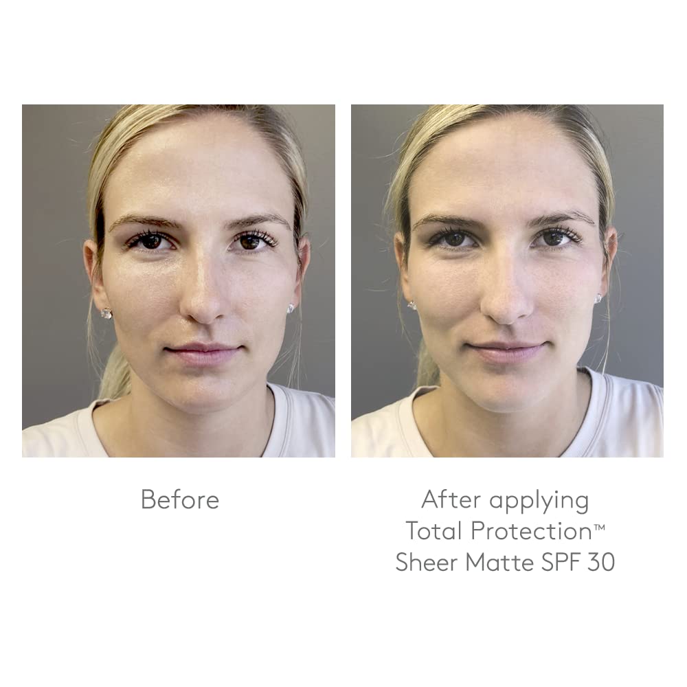 Colorescience brush in bag with mirror showing on-the-go reapplication advantage
