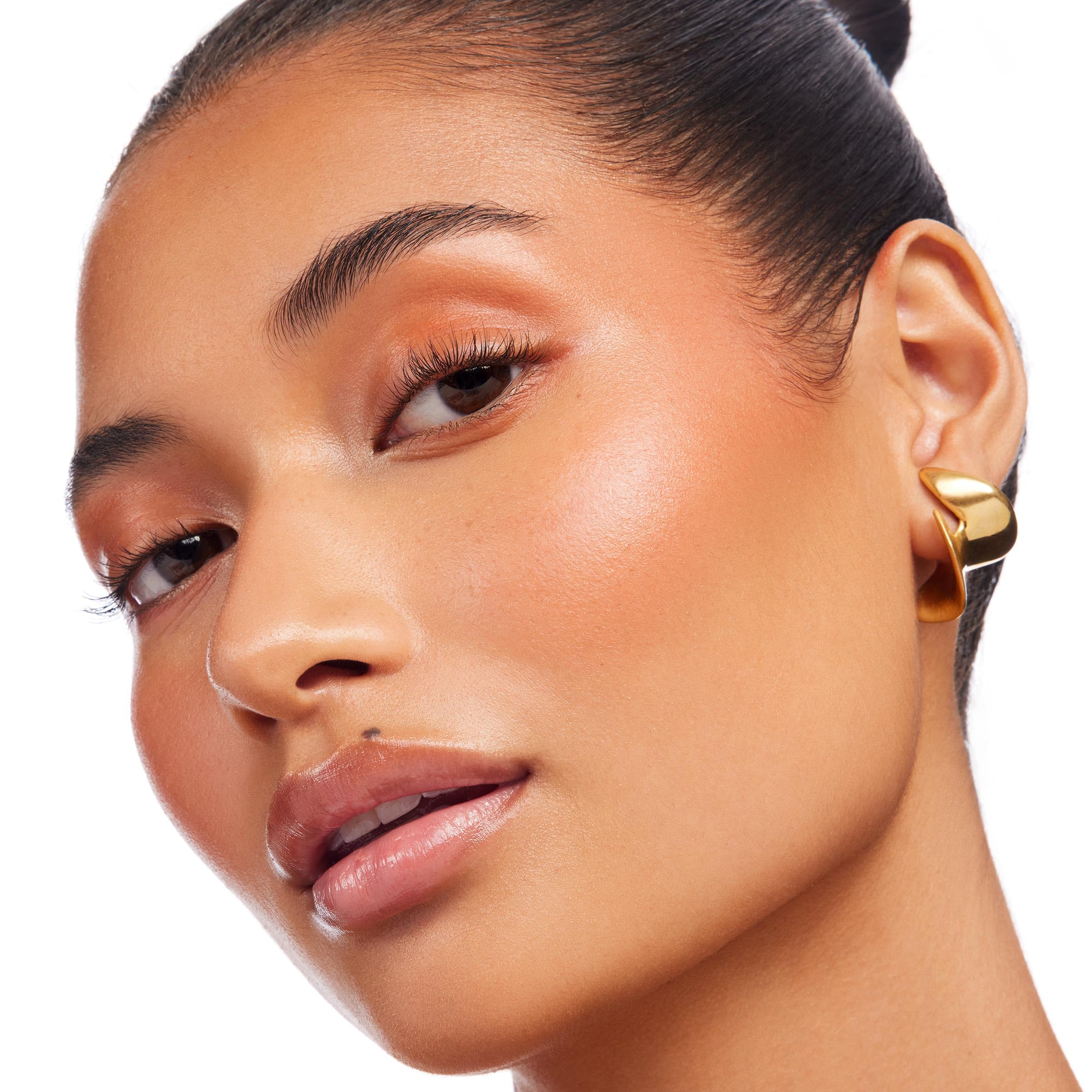 ColourPop Lite Stix cap and base detail emphasizing secure closure for travel