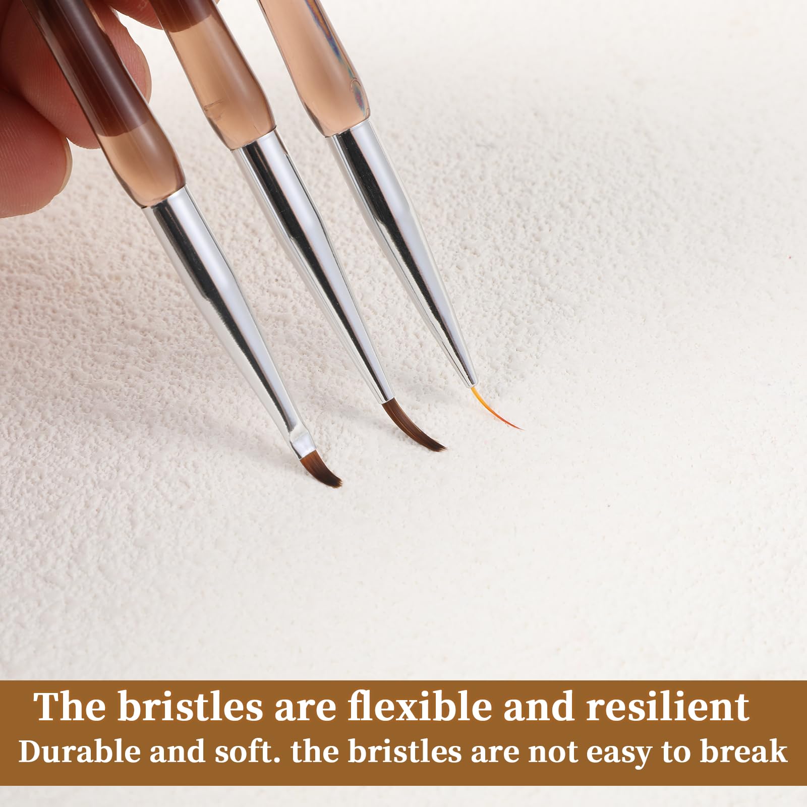 COMNICO dual-end detail showing liner and rounded tips for versatile painting