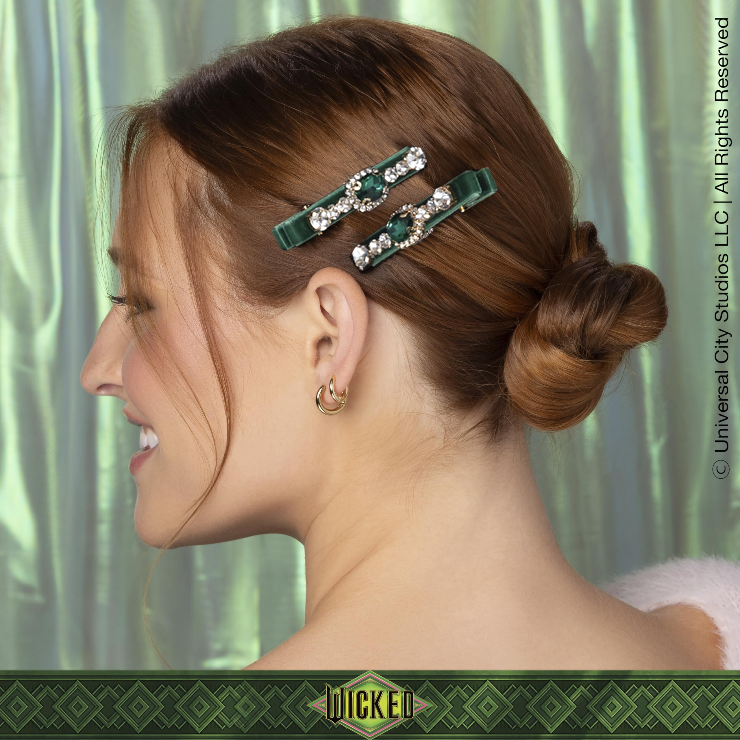 Conair scünci close-up of rhinestones and velvet texture adding luxe detail