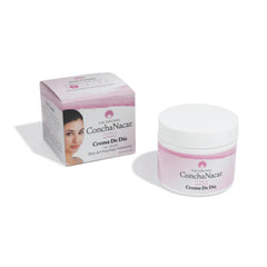 Concha Nacar day cream jar front showing label and 2 oz size benefit