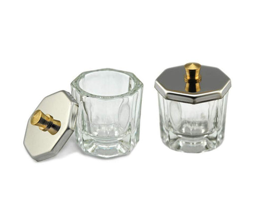 ConStore front view of two clear dappen dishes with lids showing organized storage benefit