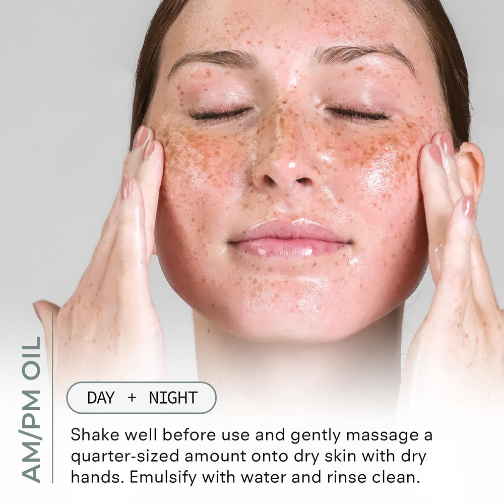 COSMEDIX in-hand application demonstrating gentle makeup melting action