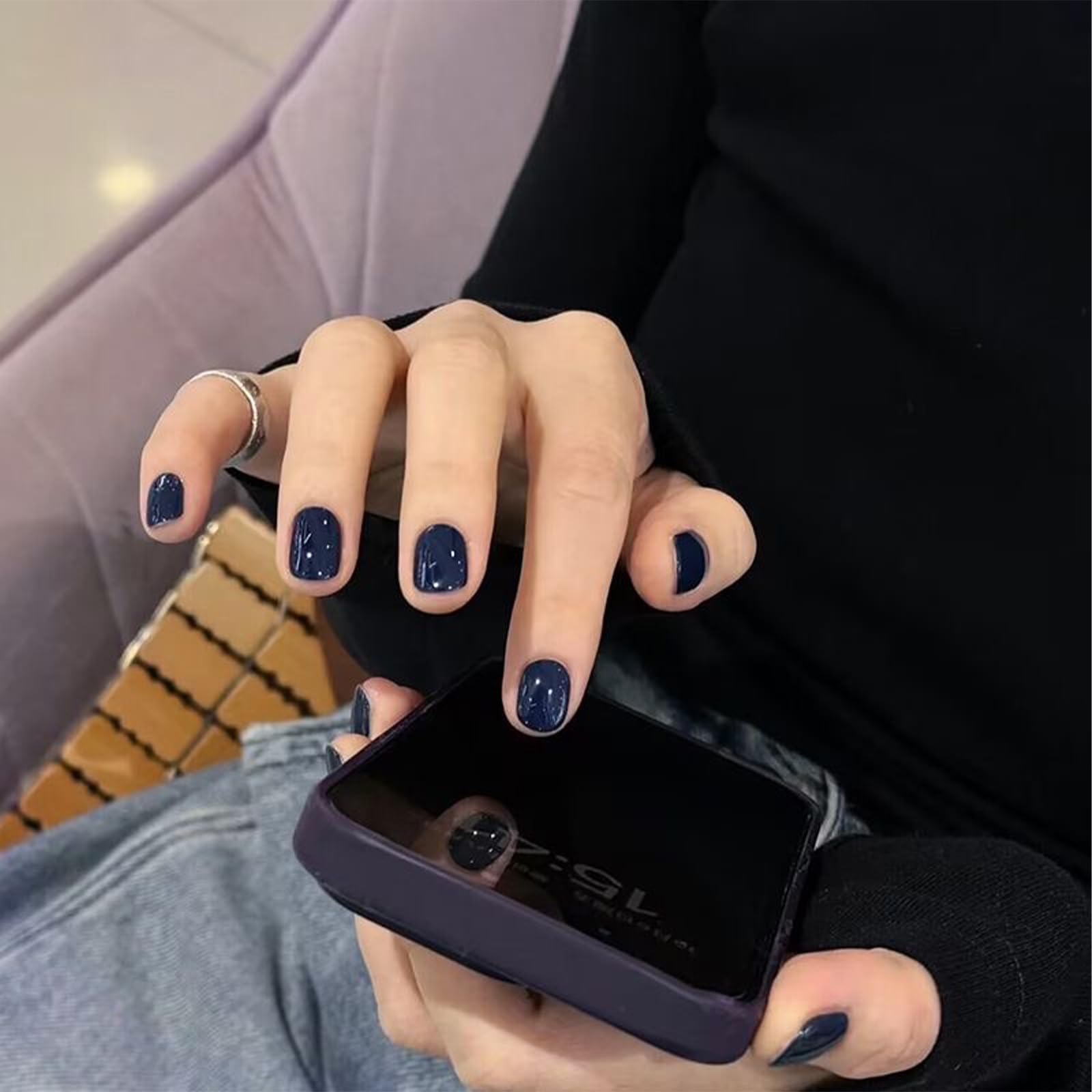 COSMOO nail swatches on tips showing color payoff and design benefit