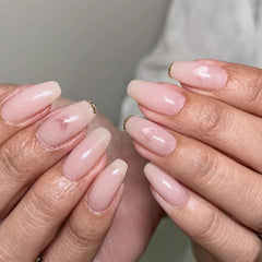 COSMOO close-up of smooth polish texture for chip-resistant finish