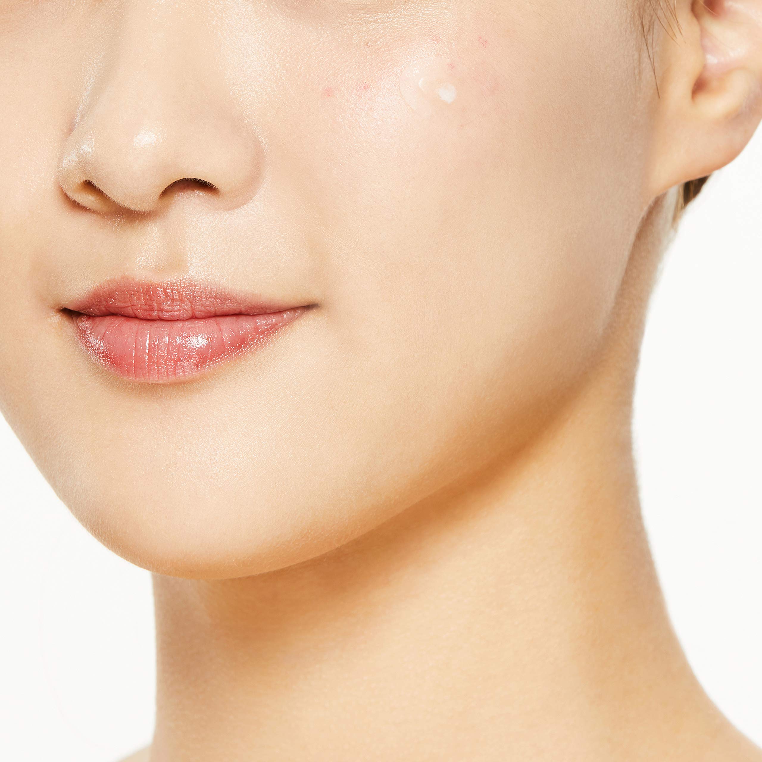 COSRX Centella Asiatica ingredient image emphasizing soothing benefit