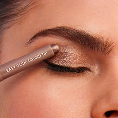 COVERGIRL Clean Eye Color size comparison next to coin showing convenient pocket-ready size