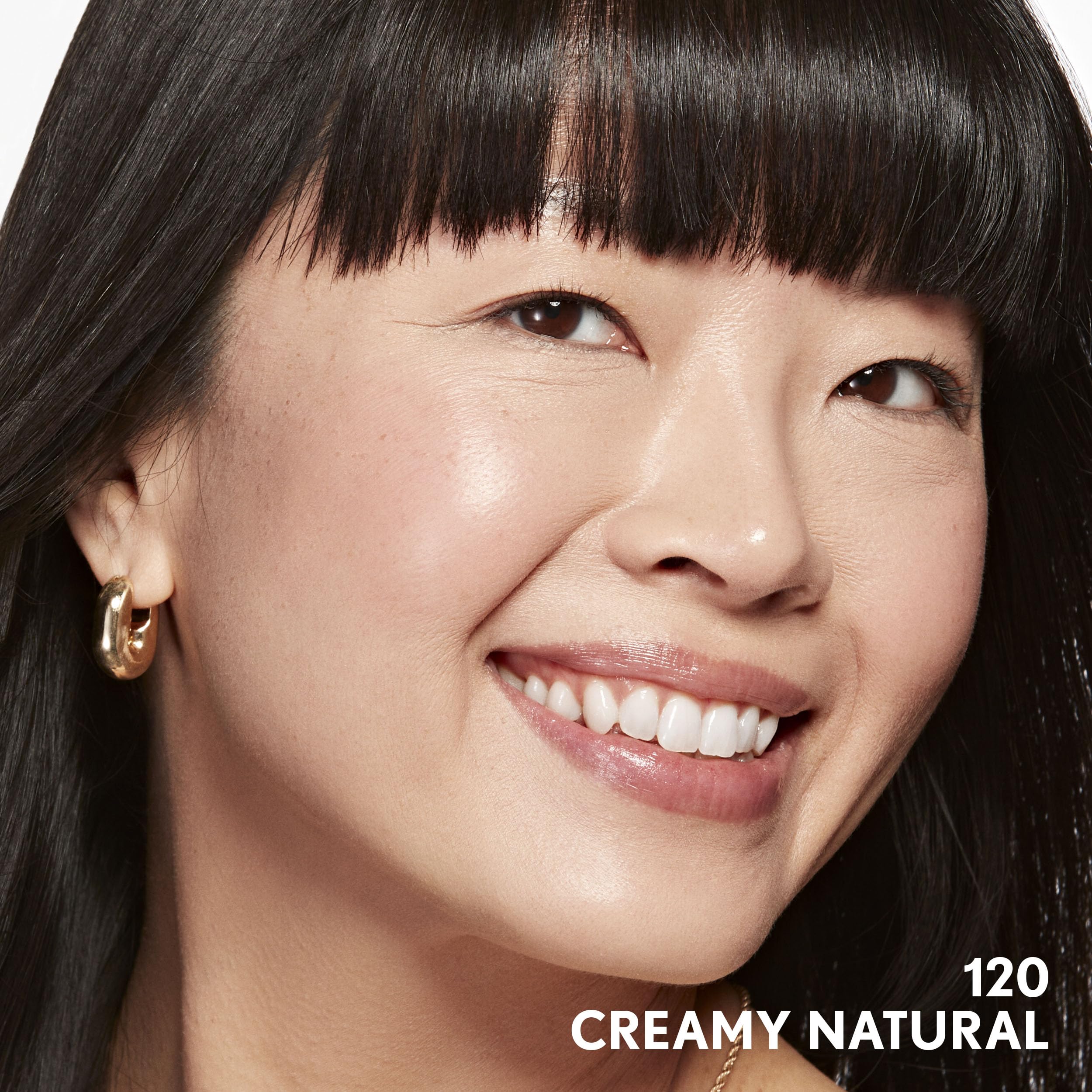 COVERGIRL lifestyle portrait in daylight showing natural-looking, skin-like finish benefit