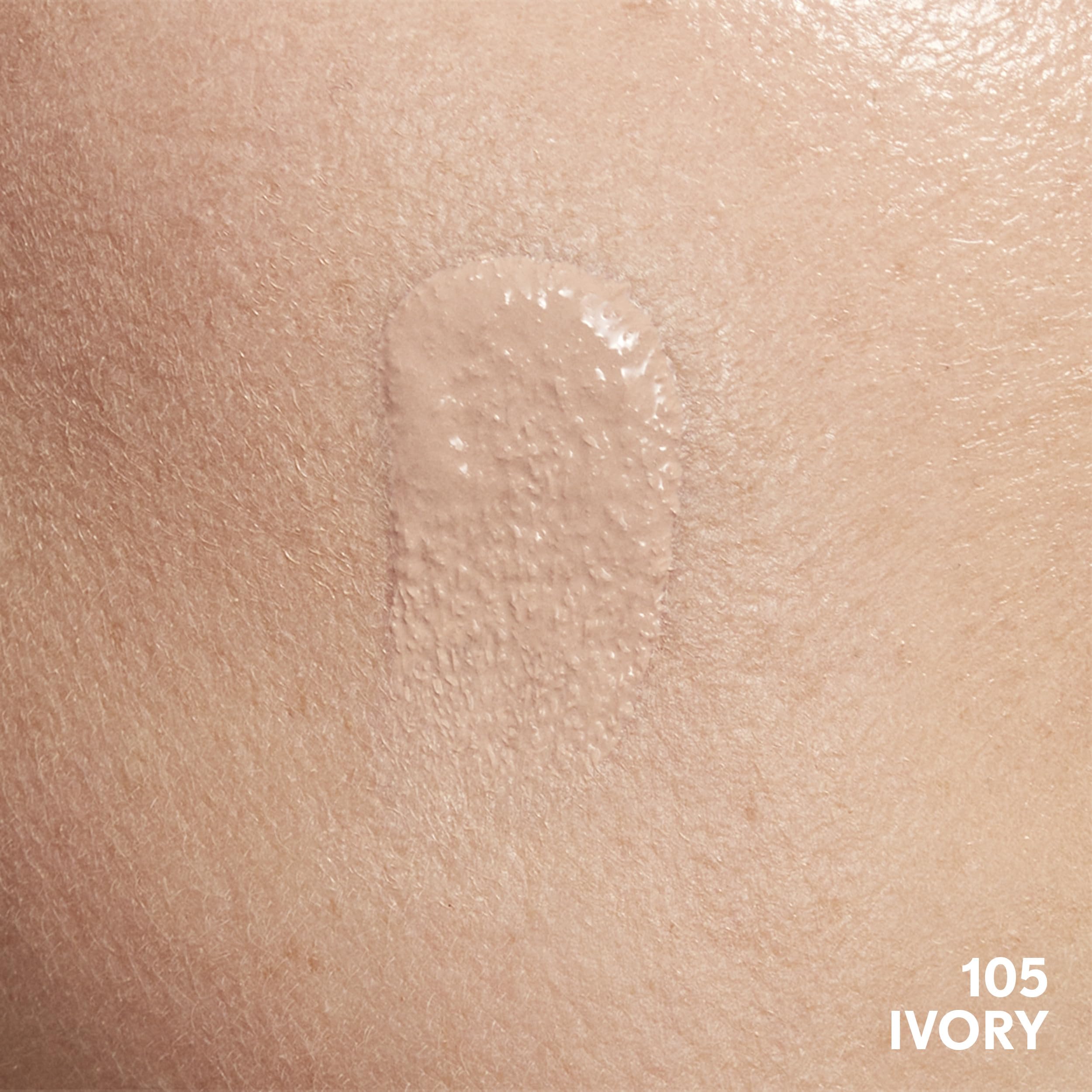 COVERGIRL demonstration squeezing tube highlighting controlled dispensing