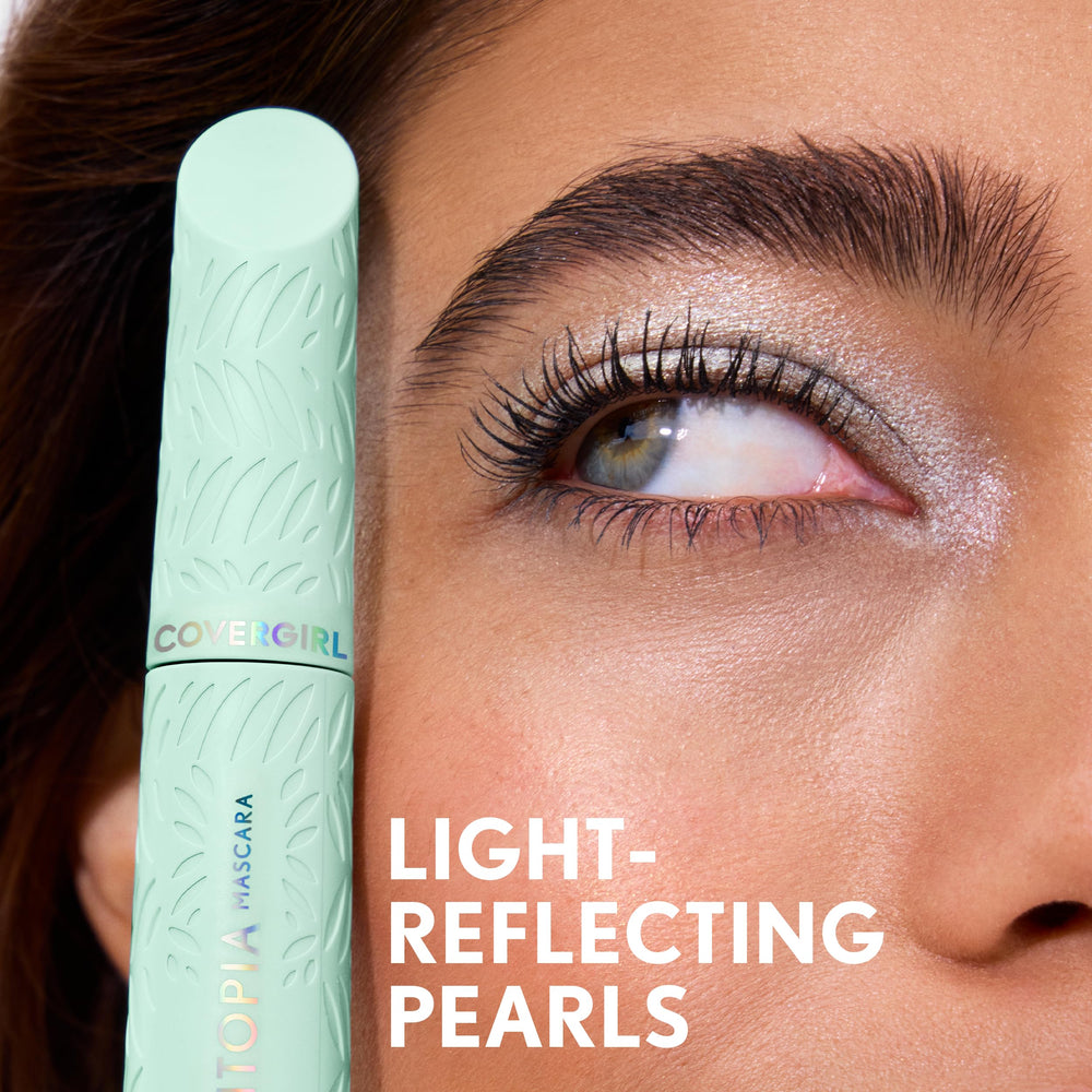 COVERGIRL lashes before and after demonstrating visible volume