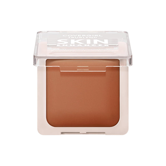 COVERGIRL close-up suede texture of baked powder highlighting smooth finish and light diffusion benefit