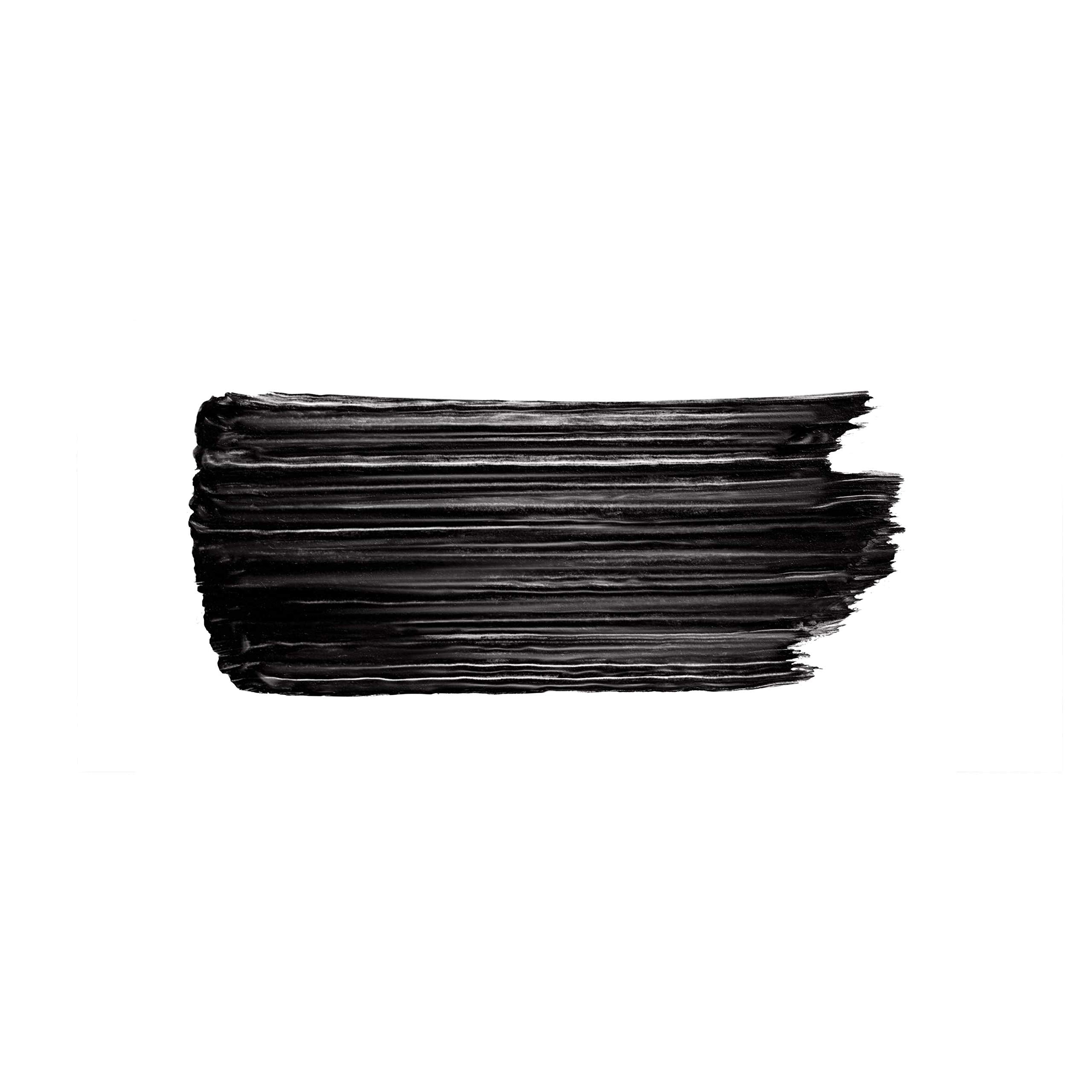 COVERGIRL paired with primer showing enhanced volumizing effect