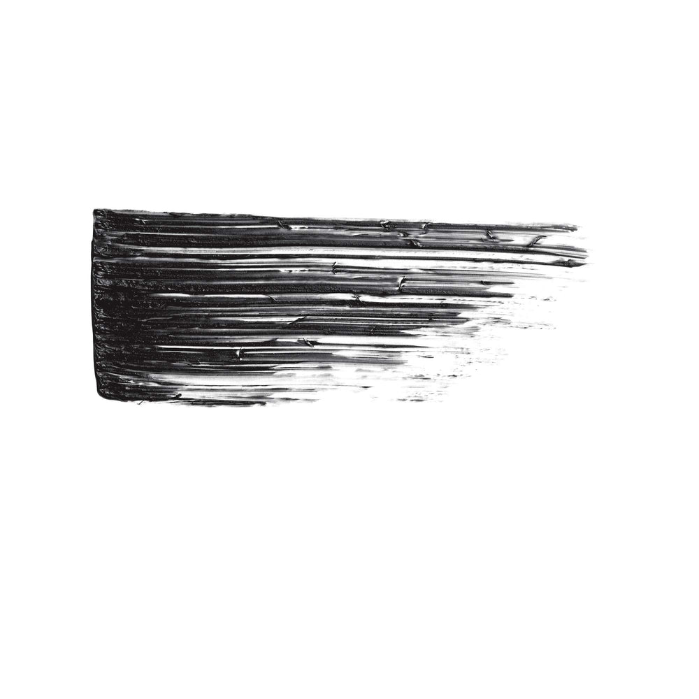 COVERGIRL Supersizer on model showing dramatic length and waterproof hold
