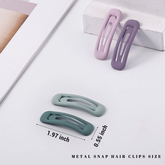 Cptots close-up of rectangular metal clip showing smooth edges and grip