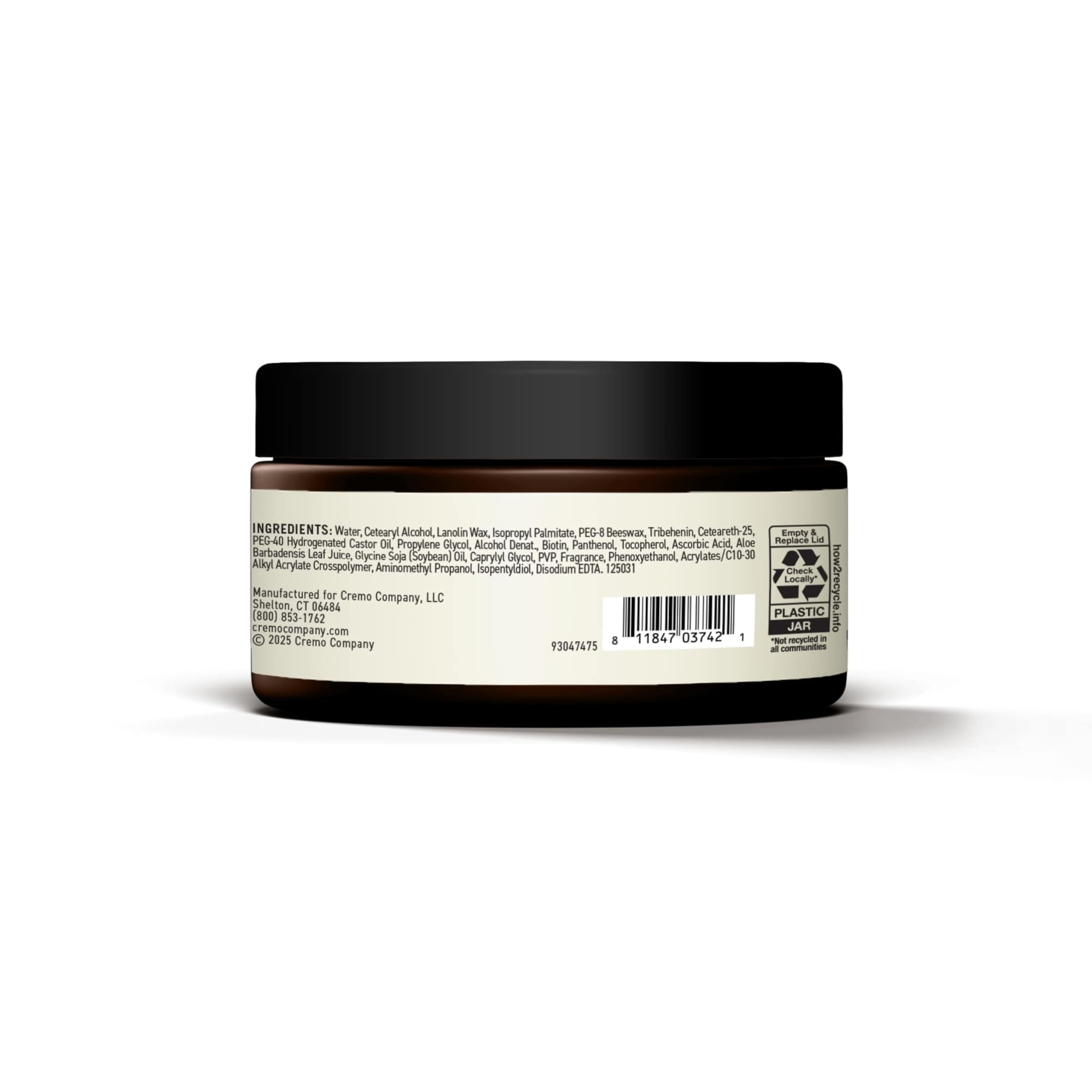 Cremo label close-up highlighting barber-grade quality and instructions