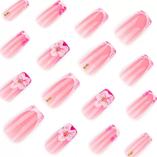 CTTHNBD close-up of raised 3D flower detail on nail, highlights textured design appeal