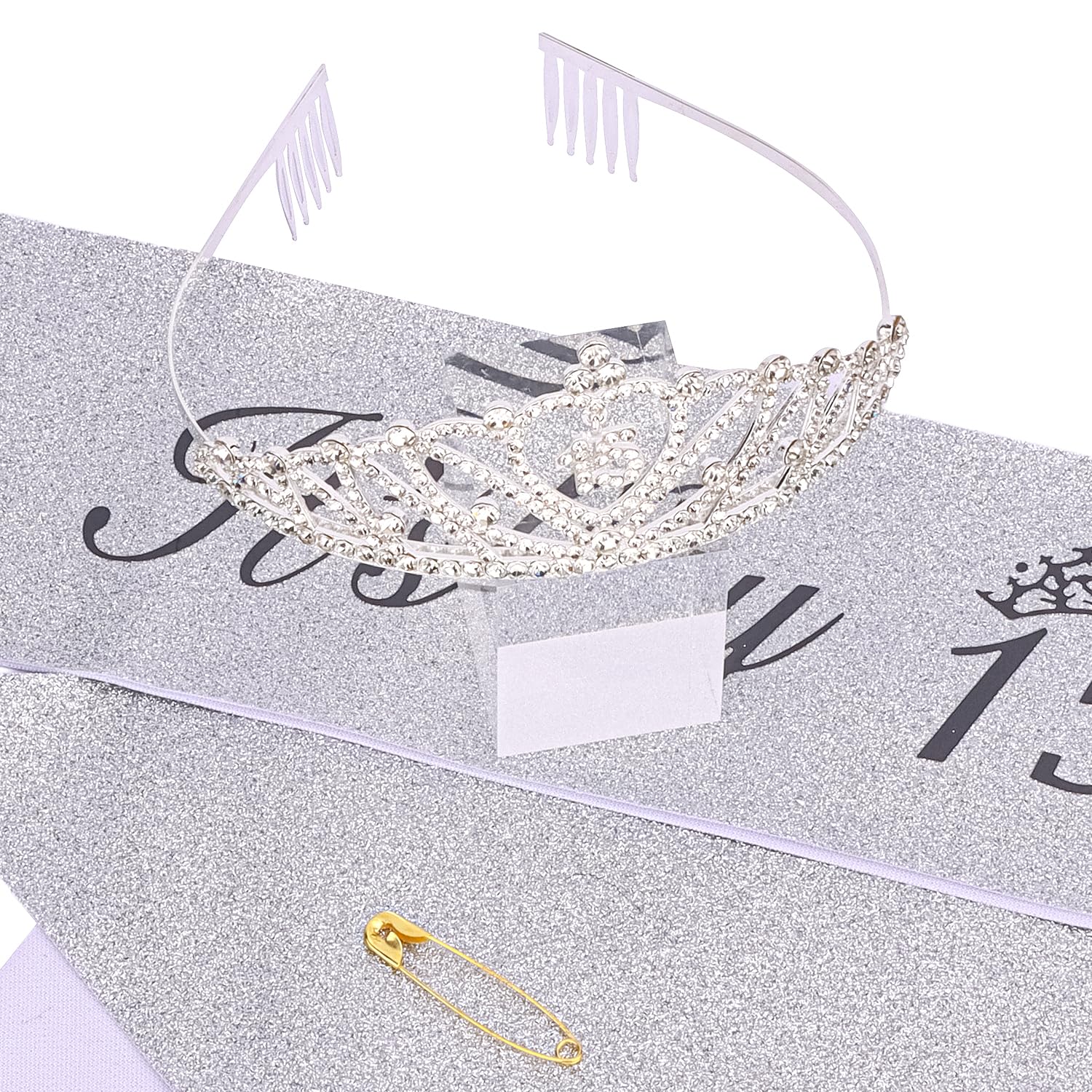 CUBACO packaging and accessory pin displayed showing charm pin and easy adjustment benefit