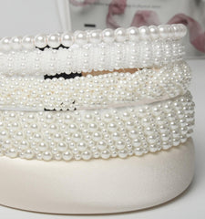 Cuizhiyu headband next to ruler showing 3cm width for accurate sizing