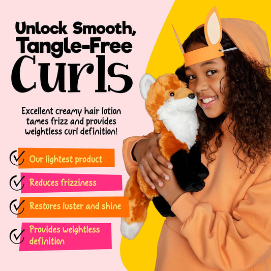 CurlyKids cream texture close-up illustrating lightweight, non-greasy lotion