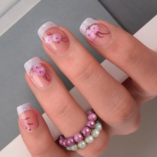 CurvLife front packaging showing apricot glossy press-on nails and purple flowers, ready-to-wear benefit