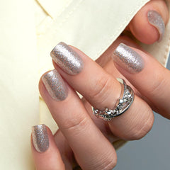 Curvlife close-up of handmade gel finish highlighting sparkle and durable top coat for salon-like shine