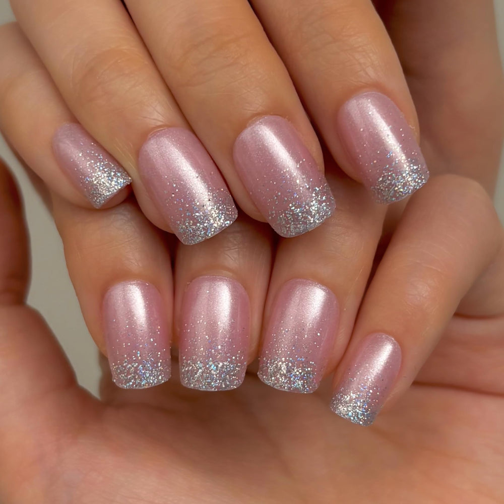 CurvLife close-up of handmade gel finish texture highlighting salon-like shine and durability