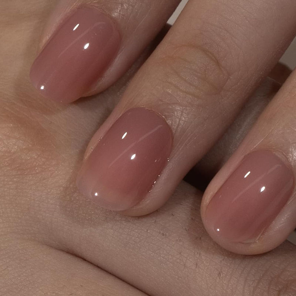 CurvLife close-up of gel texture and floral design for realistic salon finish