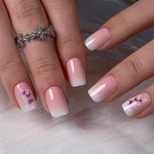 CurvLife close-up of glossy surface highlighting durable gel-polish sheen benefit: long-lasting shine