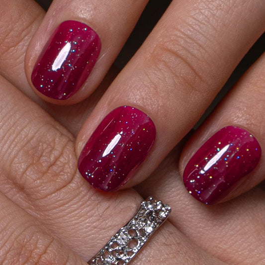 CurvLife soft gel close-up highlighting flexible texture for comfortable wear