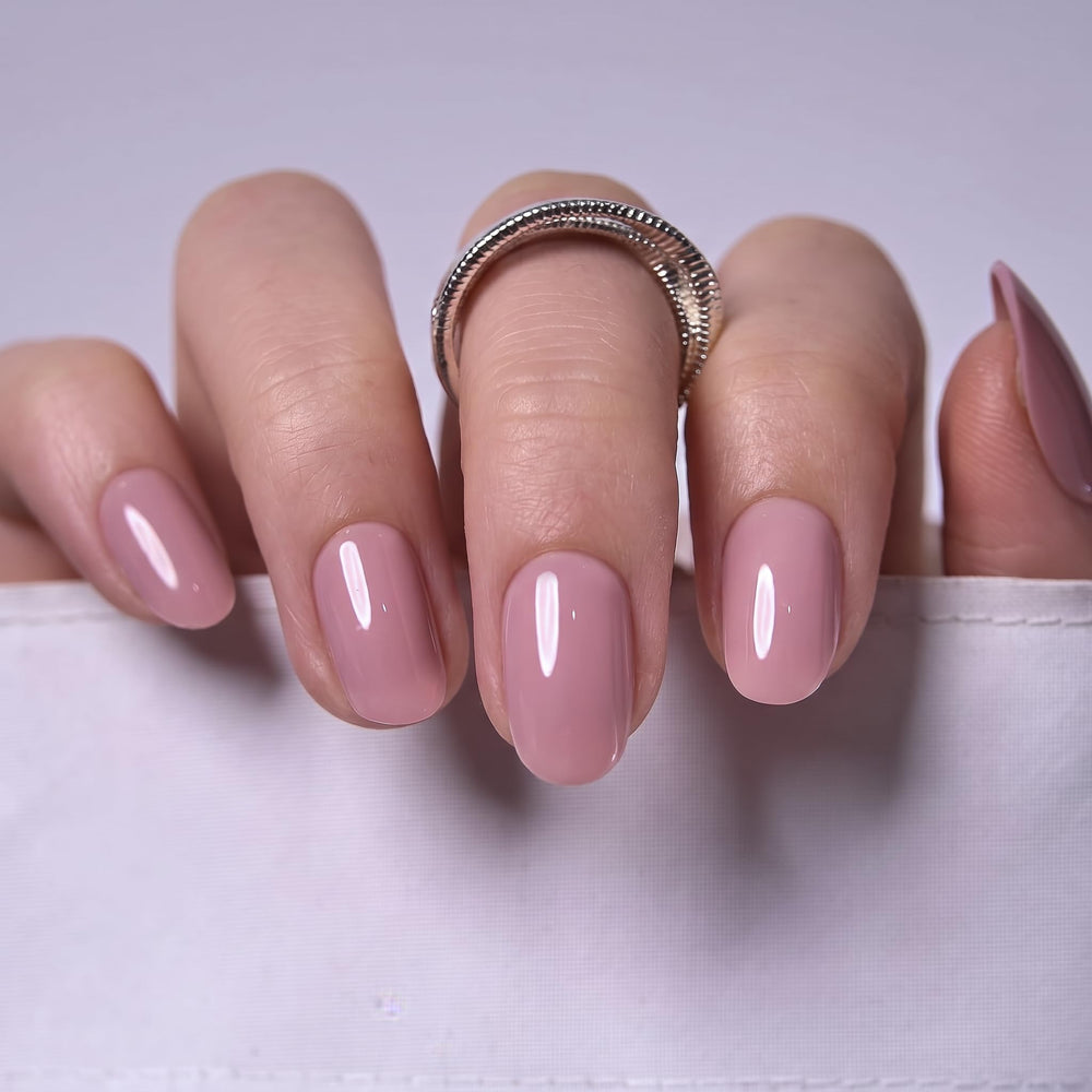 CurvLife close-up of soft-gel texture highlighting glossy salon-like shine benefit