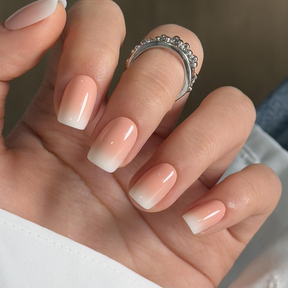 CurvLife close-up of glossy gel texture highlighting durable sheen