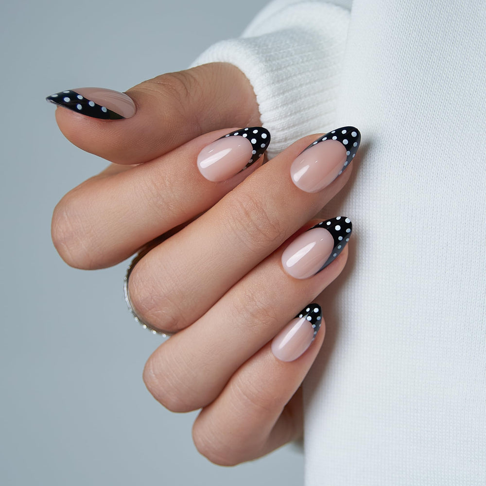 Curvlife front packaging showing almond nude polka-dot French tips and benefits