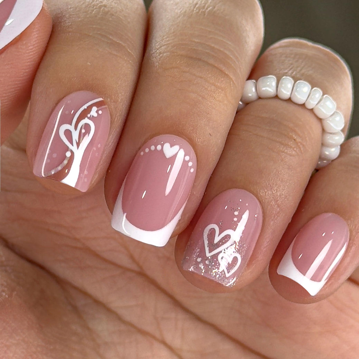 CurvLife front packaging showing apricot glossy nude nails for easy selection