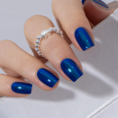 CurvLife front packaging showing apricot glossy nails and tools, professional convenience