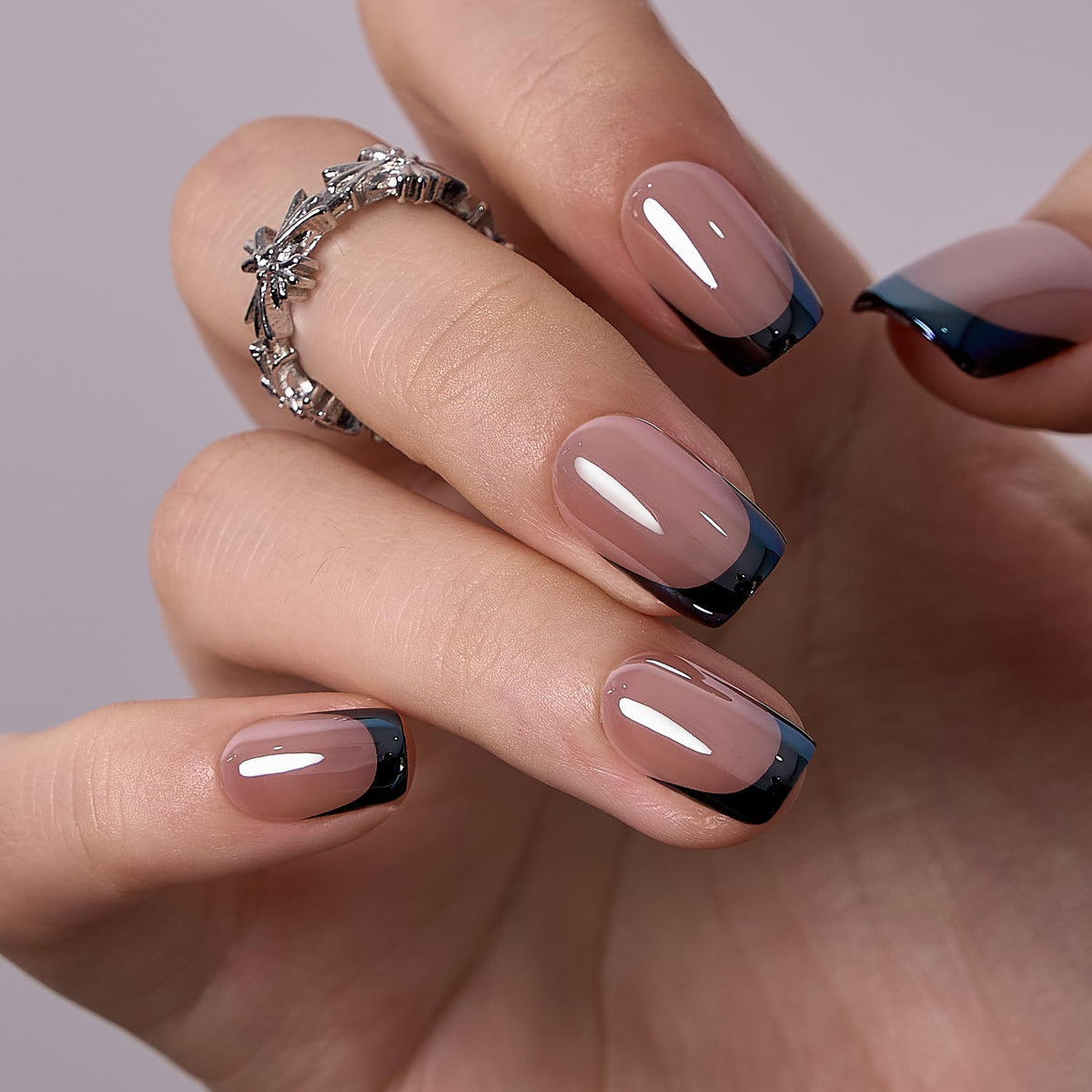 CurvLife front packaging showing full kit and apricot nude nails for quick application